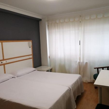א-קורוניה Hostal Mara מראה חיצוני תמונה
