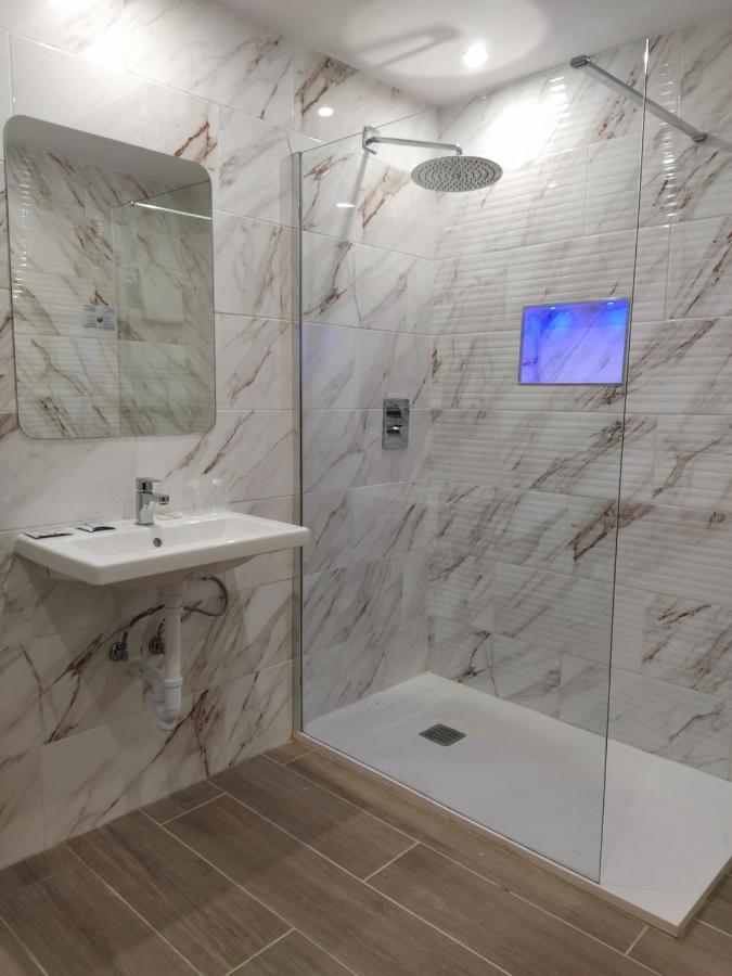 א-קורוניה Hostal Mara מראה חיצוני תמונה